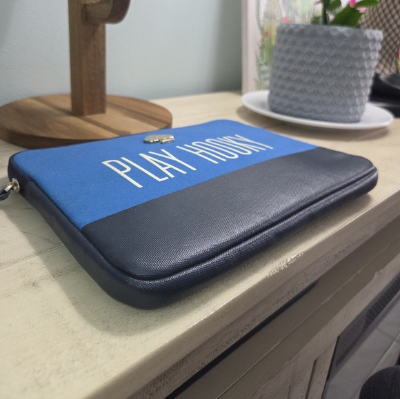 Kate Spade New York "Play Hooky" blue and black iPad case sleeve, EUC - Picture 9 of 12